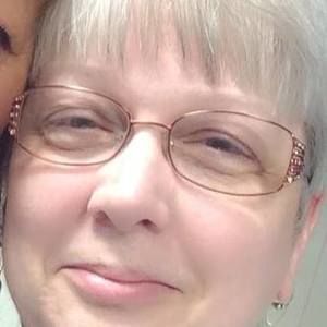 Meet your Posher, Janet